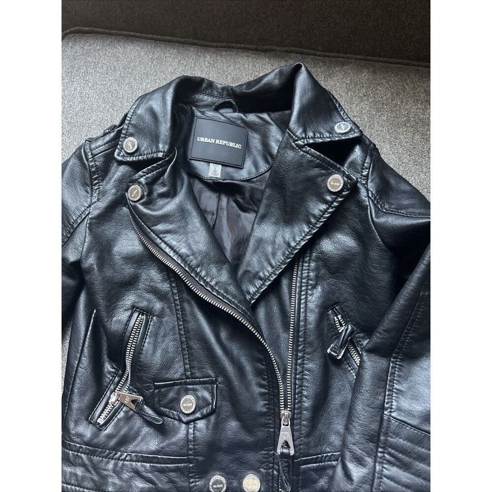 Girl’s Faux Leather Jacket Size 6X/L Zipper Closure With Pockets - Picture 10 of 11